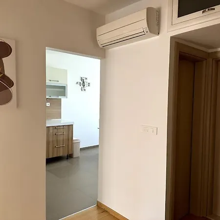 Premium Apartment Split