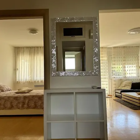 Apartment Premium