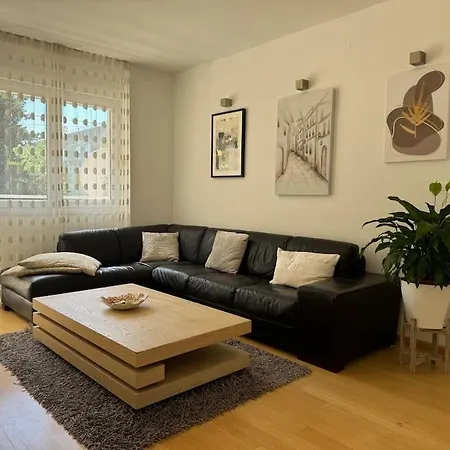 Apartment Premium